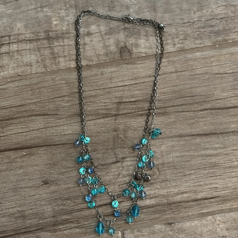 Elegant Silver and Blue Antique Vintage Necklace- 9” 🔴